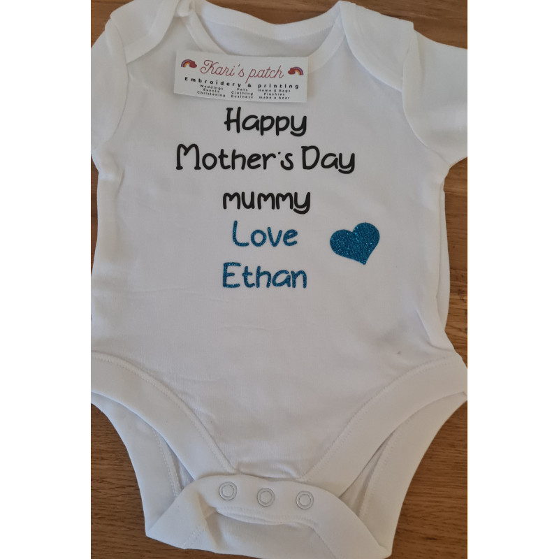 Happy Mother's Day Baby Bodysuit – Glitter Heart Design | Kari’s Patch
